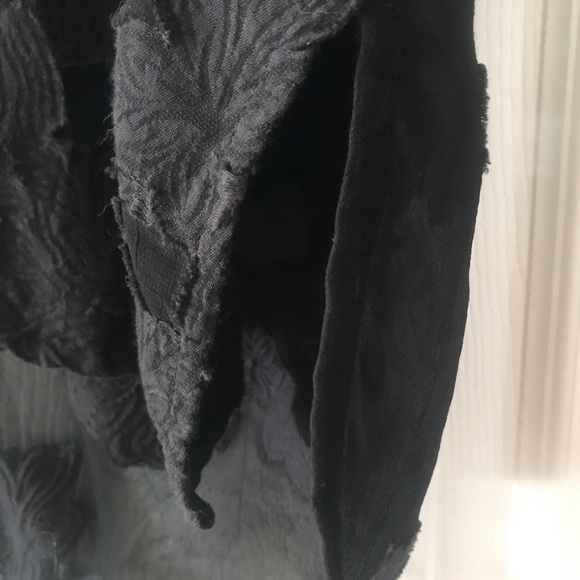 Aritzia Black Atticus Embroidered blouse - Picture 4 of 5